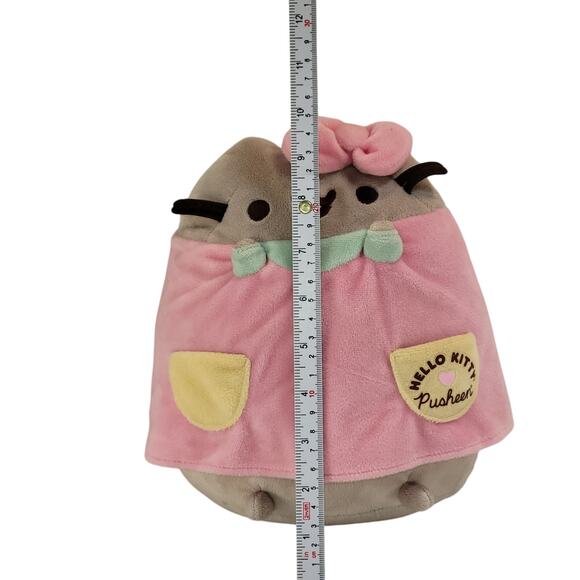 GUND Hello Kitty x Pusheen Plush 10" Pink Costume Dress Up Cat Sanrio 2021 - Picture 2 of 14